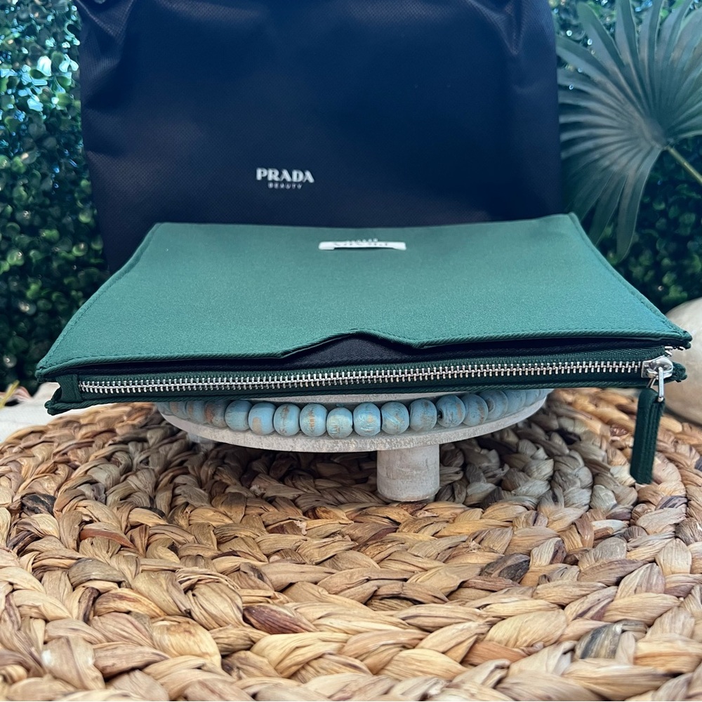New Prada Beauty Gift Set | Paradoxe | Emerald Green Cosmetic Organizer | Travel - Picture 9 of 14